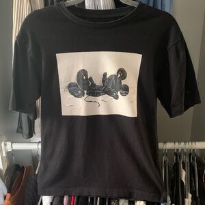 Uniqlo Black Graphic Short Sleeve Tee